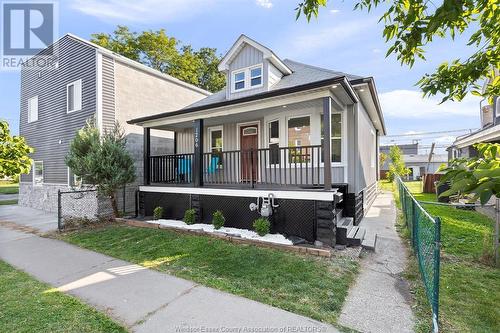 1206 Monmouth, Windsor, ON - Outdoor With Deck Patio Veranda