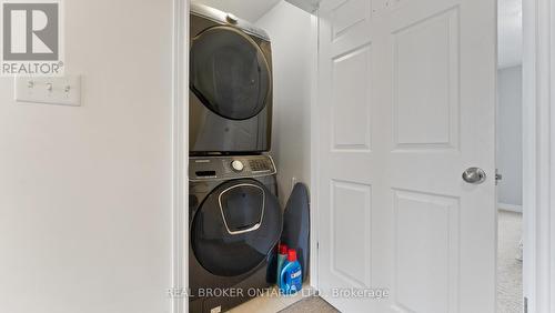 25 Arlington Parkway, Brant (Paris), ON - Indoor Photo Showing Laundry Room