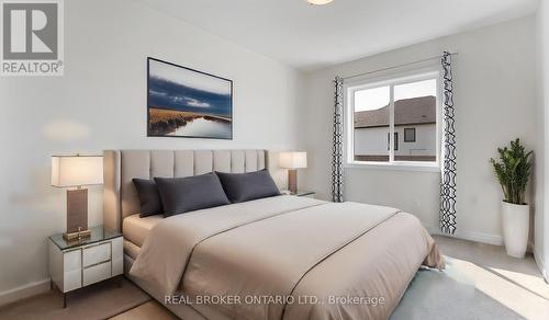 25 Arlington Parkway, Brant (Paris), ON - Indoor Photo Showing Bedroom