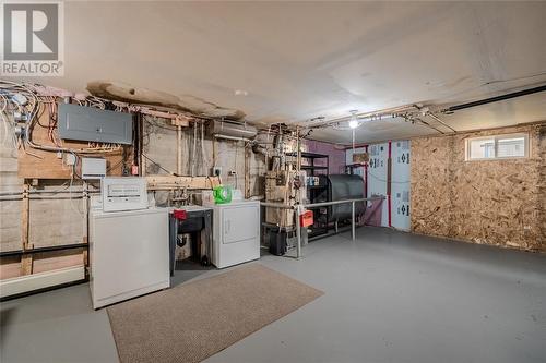 16 Glasgow Place, St. John'S, NL - Indoor Photo Showing Laundry Room