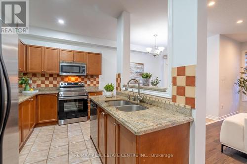 73 Pantomine Boulevard, Brampton, ON - Indoor Photo Showing Kitchen With Double Sink