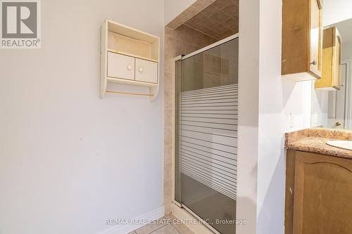 73 Pantomine Boulevard, Brampton, ON - Indoor Photo Showing Bathroom