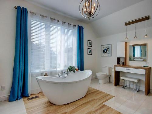 Ensuite bathroom - 120 Rue De L'Argile, La Prairie, QC - Indoor Photo Showing Bathroom