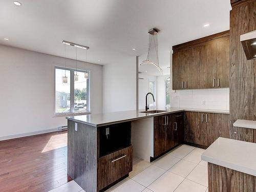 Kitchen - 5730  - 5732 Boul. Davis, Longueuil (Saint-Hubert), QC - Indoor Photo Showing Kitchen