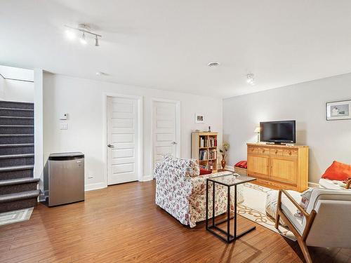 Family room - 179 Ch. Du Beaujolais, Saint-Sauveur, QC - Indoor Photo Showing Living Room