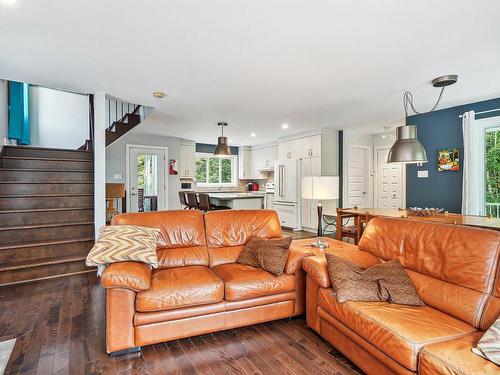 Overall view - 179 Ch. Du Beaujolais, Saint-Sauveur, QC - Indoor Photo Showing Living Room