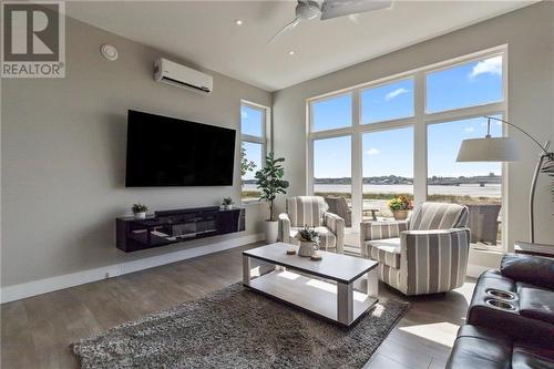 30 Acadie Street, Cocagne, NB - Indoor Photo Showing Living Room