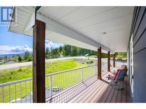 2104 Country Woods Road, Sorrento, BC - Outdoor With Deck Patio Veranda With Exterior