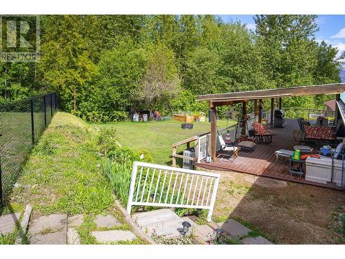 2104 Country Woods Road, Sorrento, BC - Outdoor With Deck Patio Veranda With Backyard