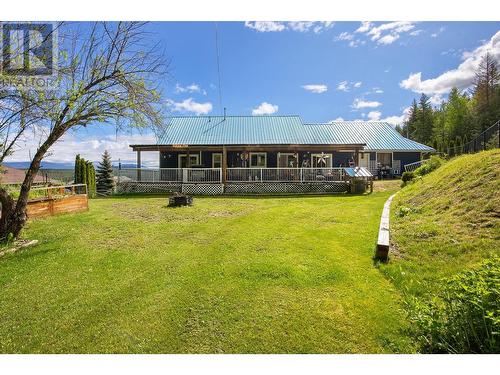 2104 Country Woods Road, Sorrento, BC - Outdoor With Deck Patio Veranda