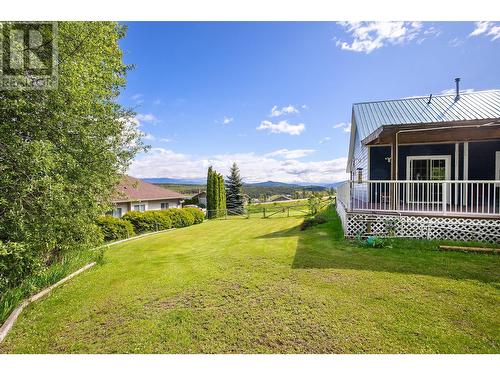 2104 Country Woods Road, Sorrento, BC - Outdoor With Deck Patio Veranda