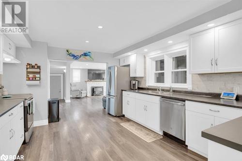 355 Metcalf Street, Tweed, ON - Indoor Photo Showing Kitchen