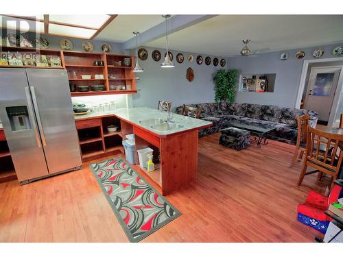 307 8Th Avenue, Princeton, BC - Indoor