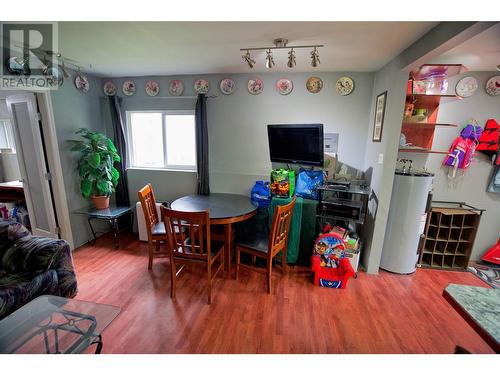 307 8Th Avenue, Princeton, BC - Indoor Photo Showing Dining Room