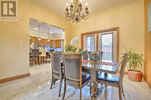 2600 Chick Court, Windsor, ON - Indoor Photo Showing Dining Room