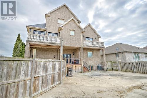 2600 Chick Court, Windsor, ON - Outdoor