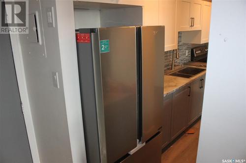 506 4045 Rae Street, Regina, SK - Indoor Photo Showing Kitchen