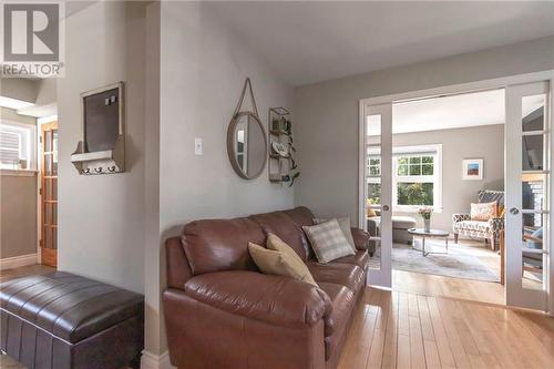 93 Burlington Avenue, Moncton, NB - Indoor Photo Showing Living Room