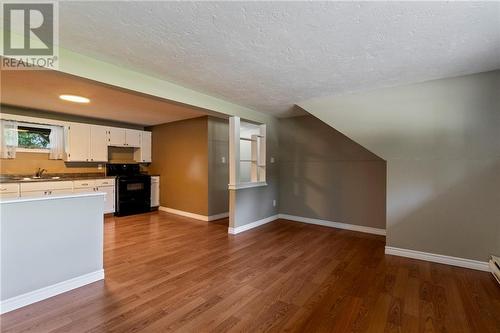 620 Dysart Street, Dieppe, NB - Indoor Photo Showing Kitchen