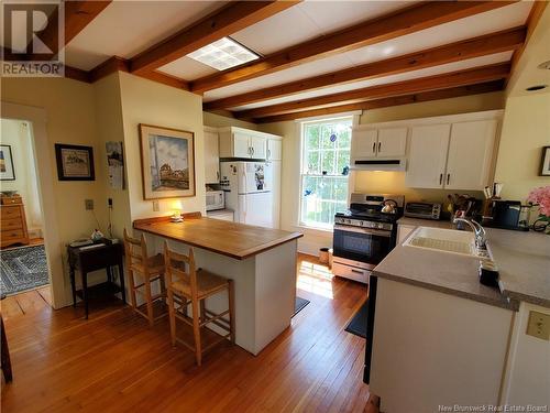 76 Princess Royal Street, Saint Andrews, NB - Indoor Photo Showing Kitchen