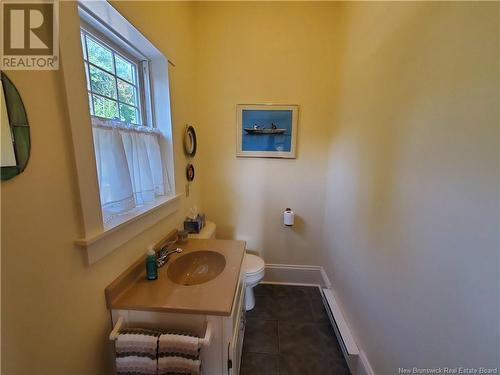 76 Princess Royal Street, Saint Andrews, NB - Indoor Photo Showing Bathroom