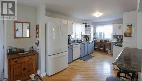 235 Highfield Avenue, Saint John, NB - Indoor Photo Showing Kitchen With Double Sink