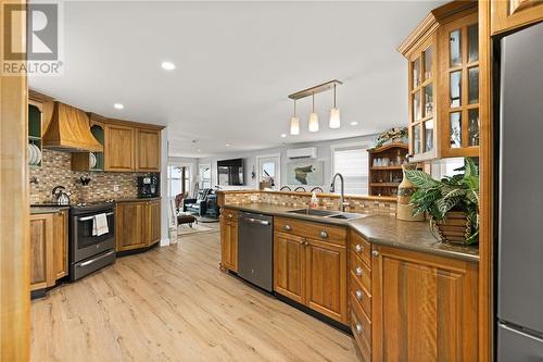 300 Pointe Des Georges, Aldouane, NB - Indoor Photo Showing Kitchen With Double Sink