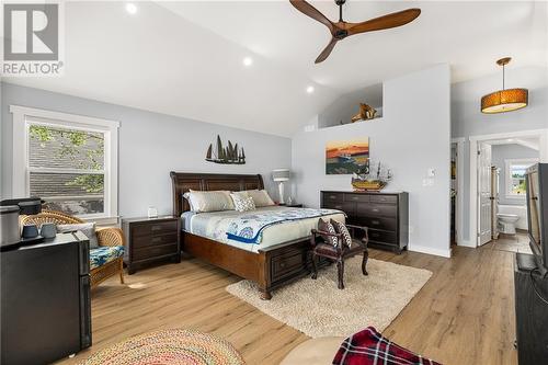 300 Pointe Des Georges, Aldouane, NB - Indoor Photo Showing Bedroom