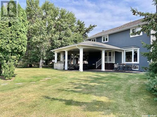 5 Poplar Place, Outlook, SK - Outdoor With Deck Patio Veranda