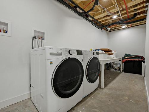 Laundry room - 198 Ch. Des Randonneurs, La Conception, QC - Indoor Photo Showing Laundry Room