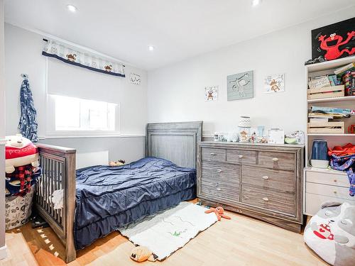 Chambre Ã Â coucher - 1063 Rue Simonet, Laval (Saint-François), QC - Indoor Photo Showing Bedroom