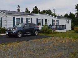 8 Greenhill Court  Antigonish, NS B2G 2V9