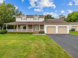 18 Gamwell Avenue  Charlottetown, PE C1A 8Y3