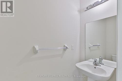 1940 Douglas Langtree Drive, Oshawa (Taunton), ON - Indoor Photo Showing Bathroom