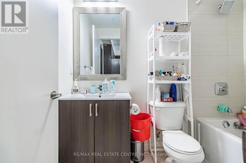 306 - 22 East Haven Drive, Toronto (Birchcliffe-Cliffside), ON - Indoor Photo Showing Bathroom