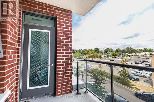 306 - 22 East Haven Drive, Toronto (Birchcliffe-Cliffside), ON - Outdoor With Balcony With Exterior