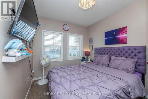 1 - 575 Steeple Hill, Pickering, ON - Indoor Photo Showing Bedroom