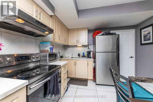 1 - 575 Steeple Hill, Pickering (Woodlands), ON - Indoor Photo Showing Kitchen With Stainless Steel Kitchen