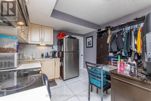 1 - 575 Steeple Hill, Pickering, ON - Indoor