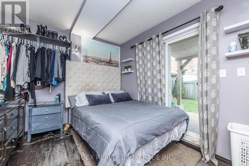 1 - 575 Steeple Hill, Pickering (Woodlands), ON - Indoor Photo Showing Bedroom