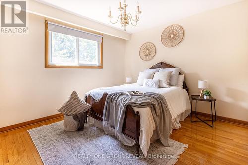 15 Riant Street, Toronto (Scarborough Village), ON - Indoor Photo Showing Bedroom