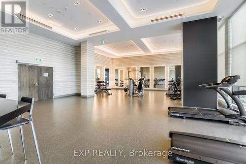 813 - 100 Eagle Rock Way, Vaughan (Maple), ON - Indoor Photo Showing Gym Room