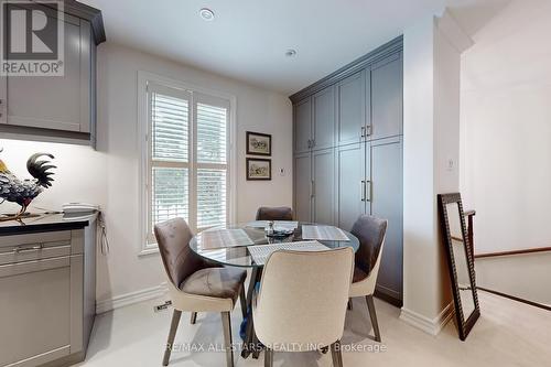 11 Mallingham Court, Toronto (Willowdale East), ON - Indoor Photo Showing Dining Room