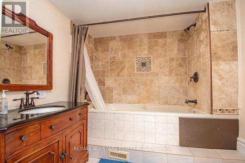 203 County Rd 28 Road, Otonabee-South Monaghan, ON - Indoor Photo Showing Bathroom