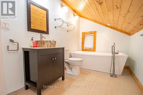 203 County Rd 28 Road, Otonabee-South Monaghan, ON - Indoor Photo Showing Bathroom