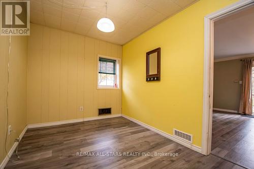 203 County Rd 28 Road, Otonabee-South Monaghan, ON - Indoor Photo Showing Other Room