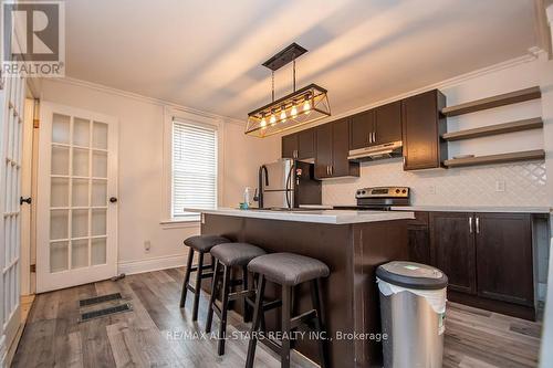 203 County Rd 28 Road, Otonabee-South Monaghan, ON - Indoor Photo Showing Kitchen