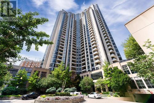 730 - 500 Doris Avenue, Toronto (Willowdale East), ON - Outdoor With Facade