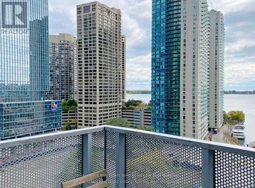 1305 - 10 York Street, Toronto (Waterfront Communities), ON - Outdoor With Facade