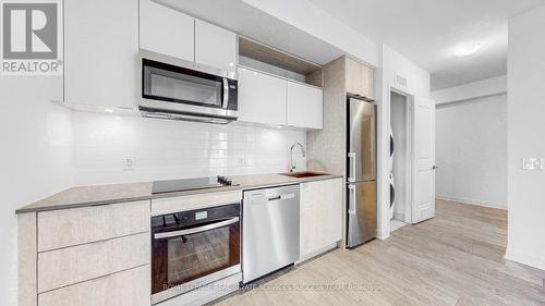 1501 - 100 Dalhousie Street, Toronto (Church-Yonge Corridor), ON - Indoor Photo Showing Kitchen With Upgraded Kitchen